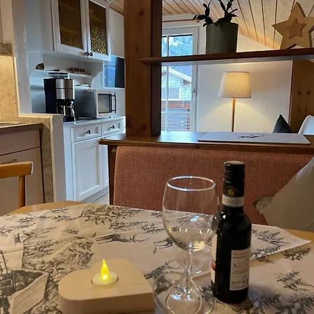 Apartment Gaestehaus Holl Schattwald