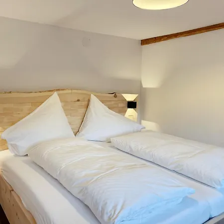 Gaestehaus Holl Kwatera prywatna *