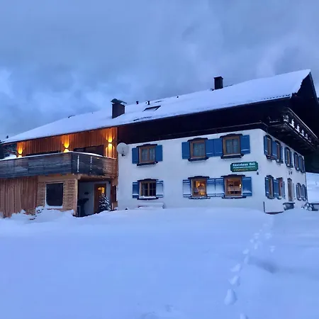 Gaestehaus Holl *