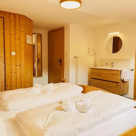 Gaestehaus Holl Kwatera prywatna