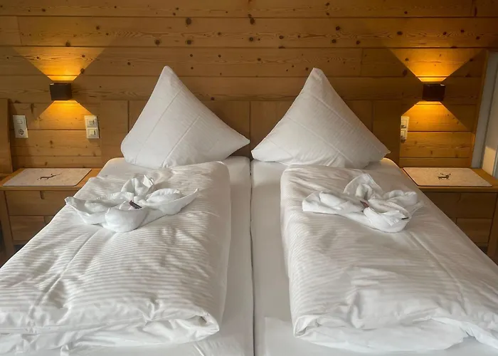 Gaestehaus Holl * Schattwald