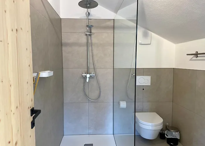 Séjour chez l'habitant Gaestehaus Holl Schattwald