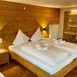 Homestay szállás Gaestehaus Holl *