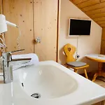 Gaestehaus Holl Homestay szállás