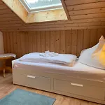 Gaestehaus Holl * Schattwald