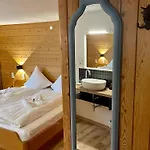 Homestay szállás Gaestehaus Holl *