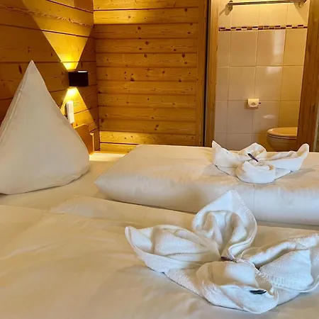 Homestay szállás Gaestehaus Holl Schattwald